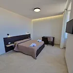 Palazzo Satriani Ethic برياتيكو