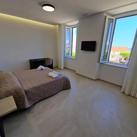 Casa de hóspedes Palazzo Satriani Ethic