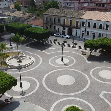 Palazzo Satriani Ethic Gasthof 3*